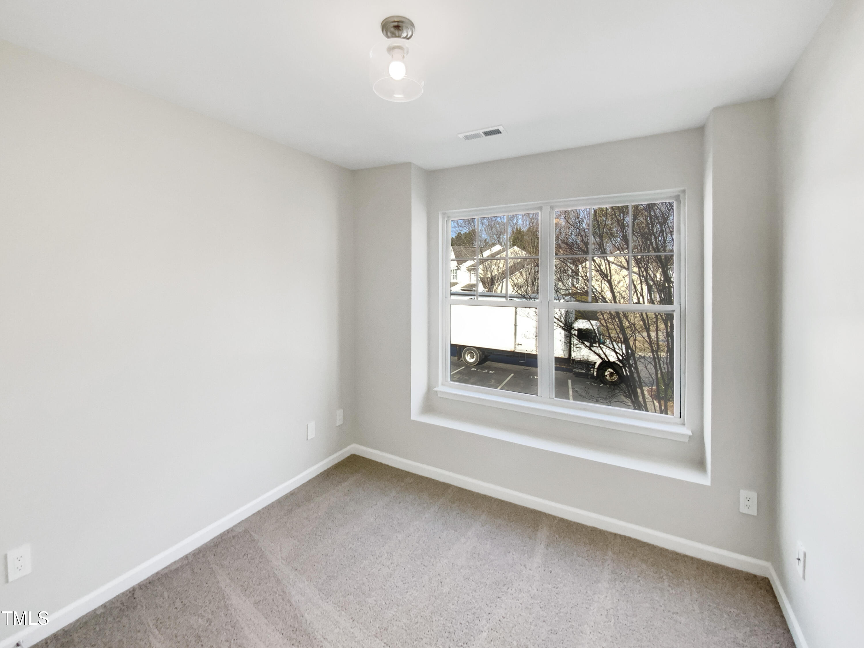 3743 Bison Hill Lane Property Photo 14