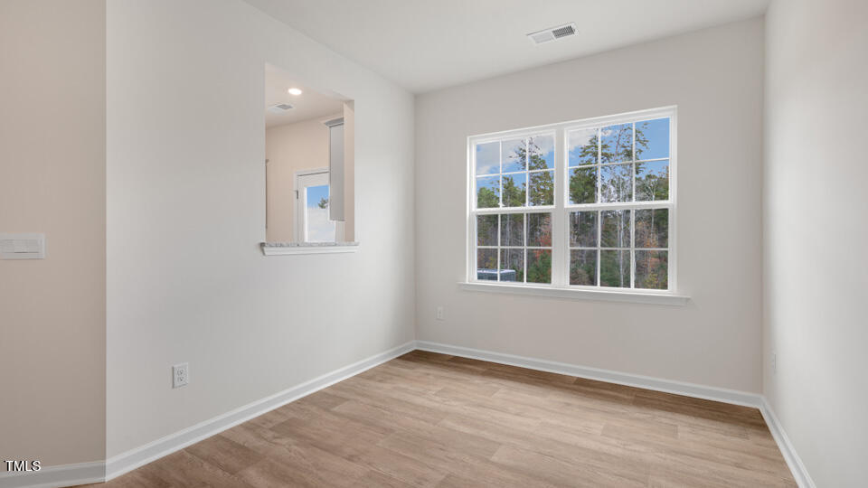 188 Starlight Street Property Photo 7