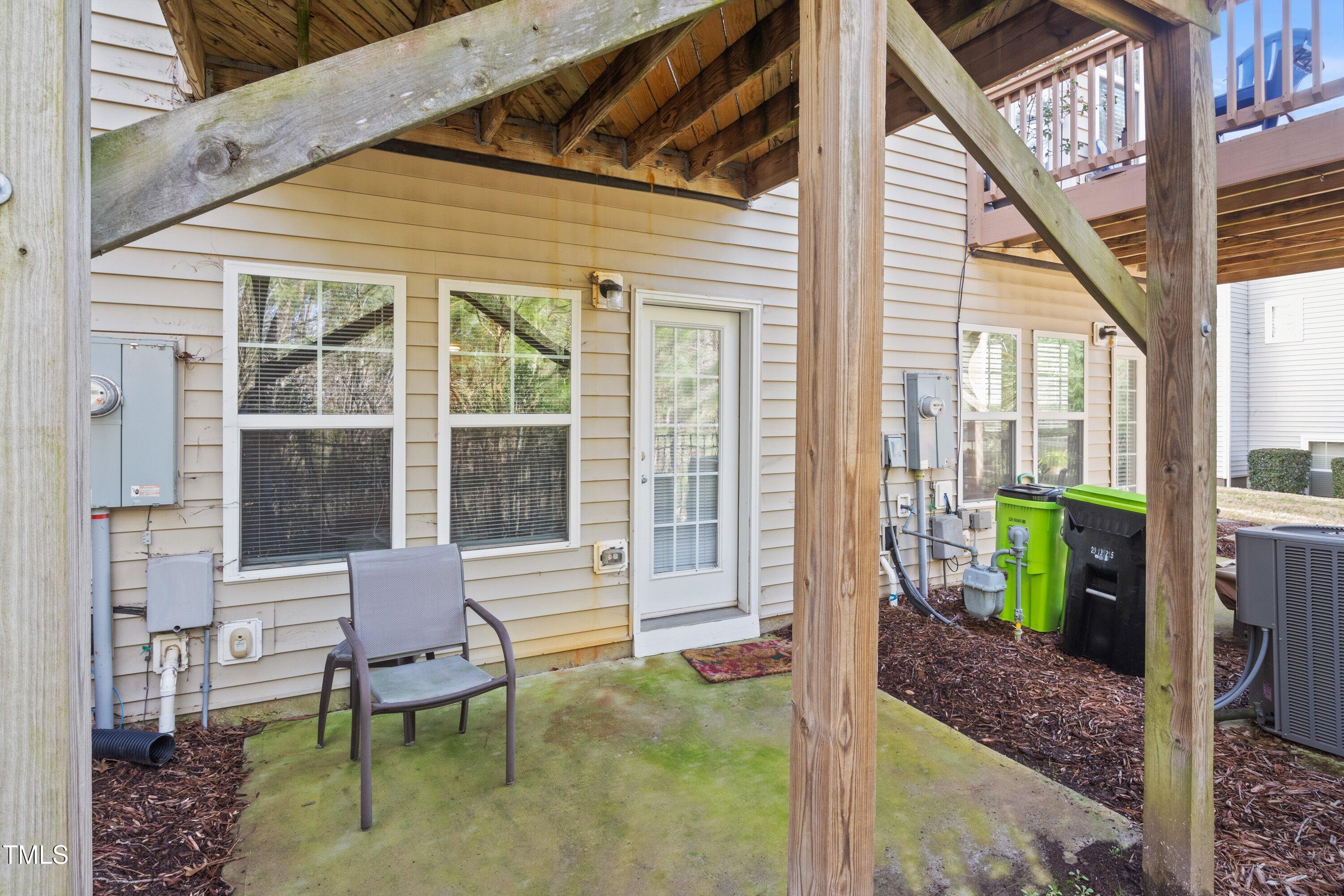 100 Stratford Lakes Drive # 258 Property Photo 8