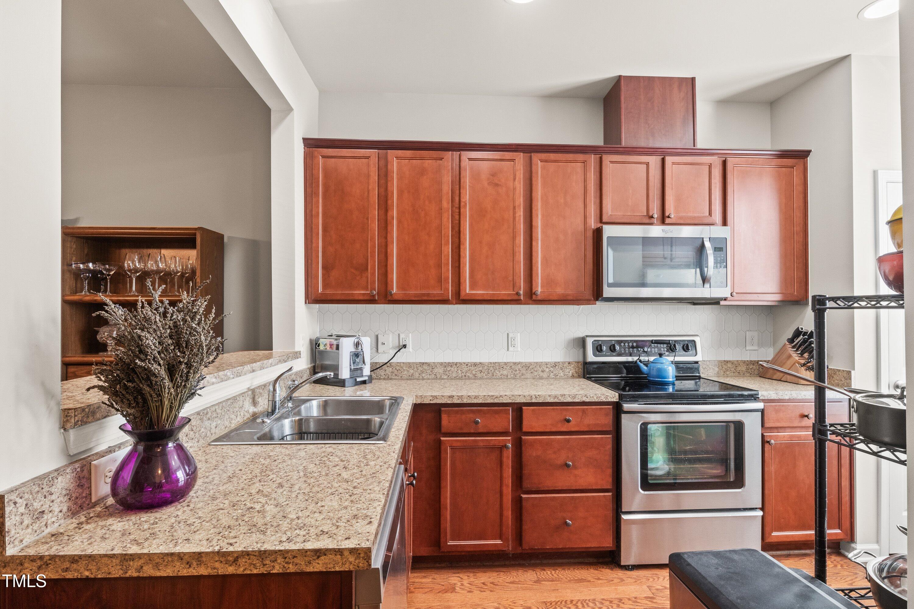 100 Stratford Lakes Drive # 258 Property Photo 20