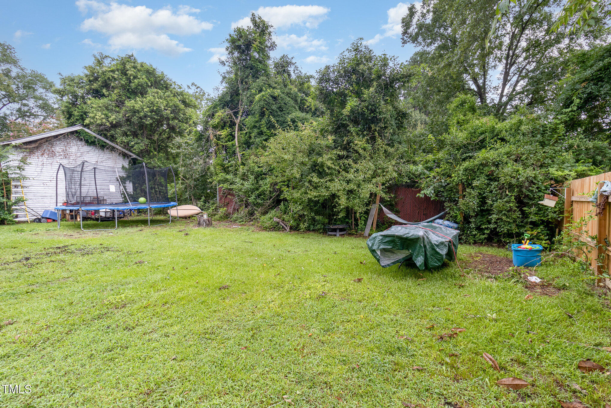 1006 W Broad Street Property Photo 30