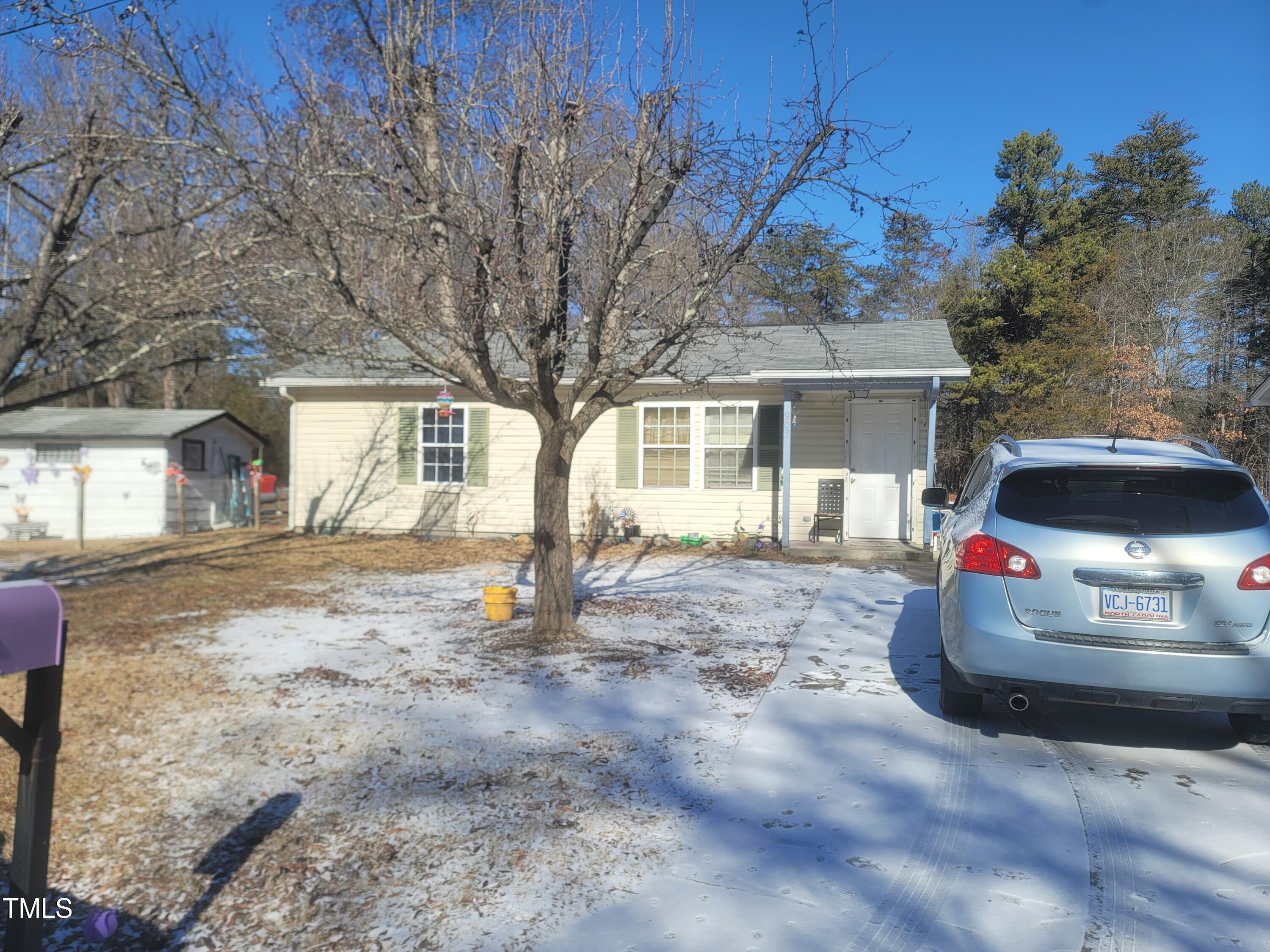 903 N Park Road Property Photo