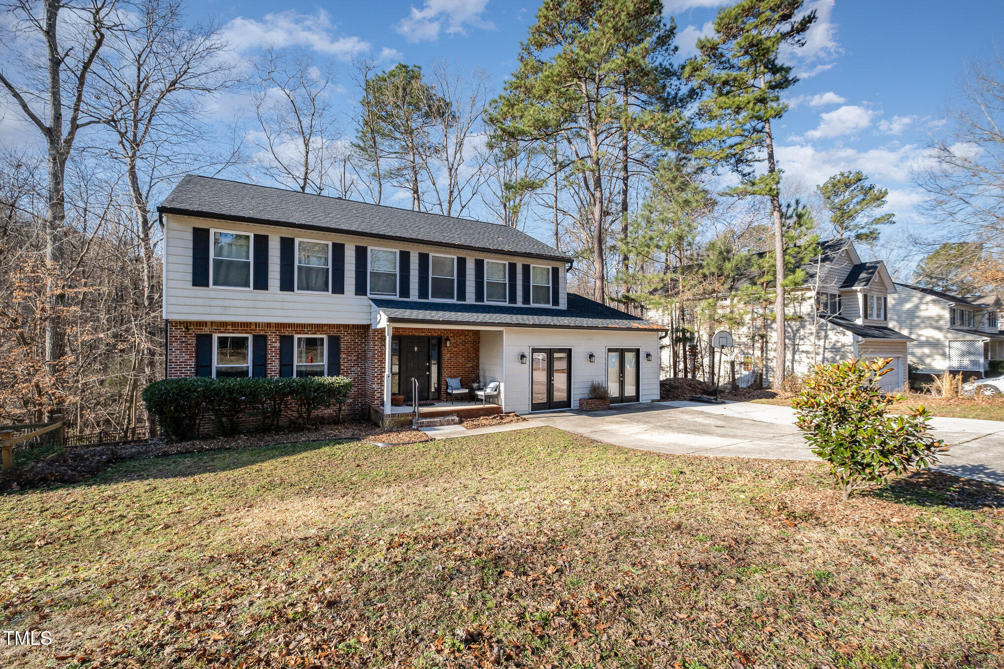 5315 Oakbrook Drive Property Photo 2