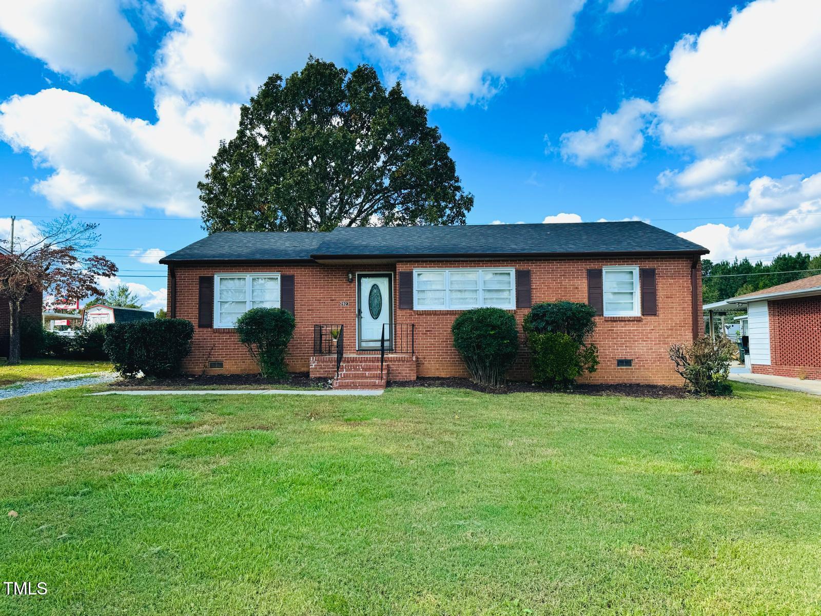 2923 Mckinney Street Property Photo