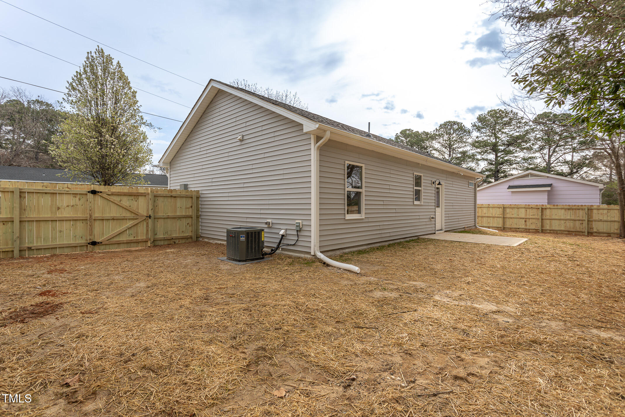 420 E Cedar Avenue Property Photo 24