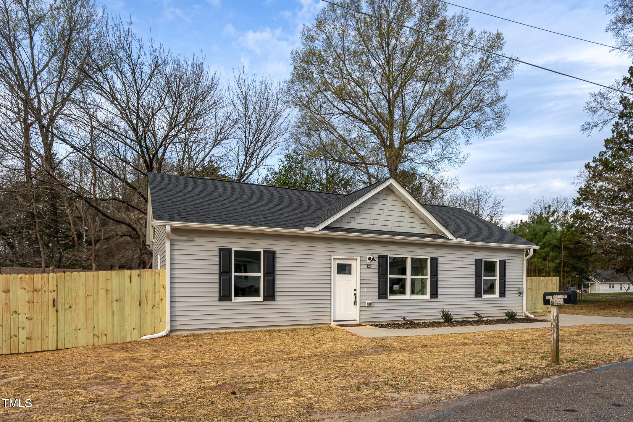 420 E Cedar Avenue Property Photo 28