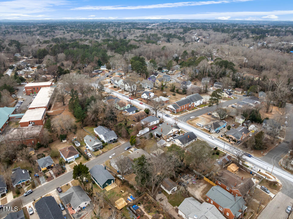1501 S Roxboro Street Property Photo
