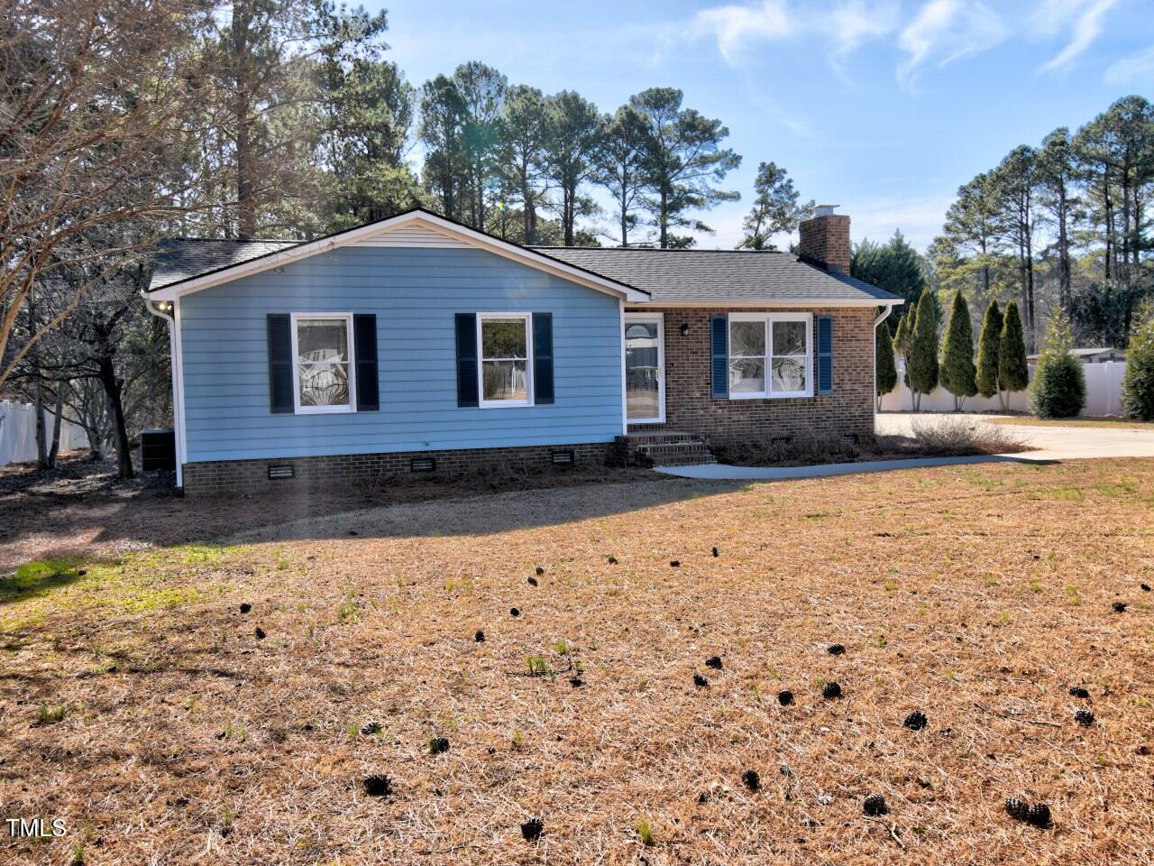 3217 Banks Road Property Photo 1