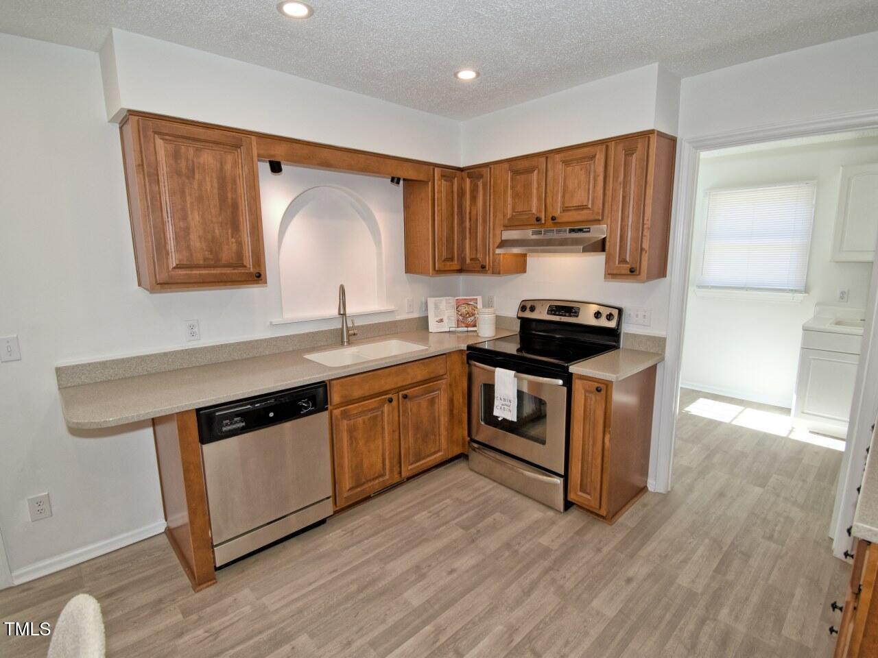 3217 Banks Road Property Photo 8