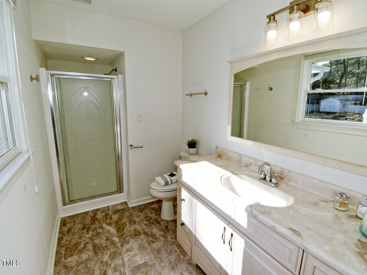 3217 Banks Road Property Photo 17