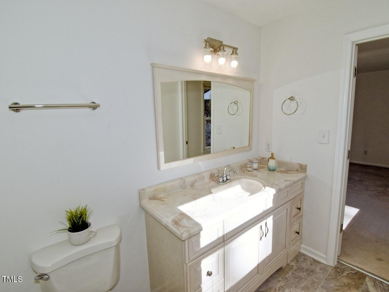 3217 Banks Road Property Photo 18