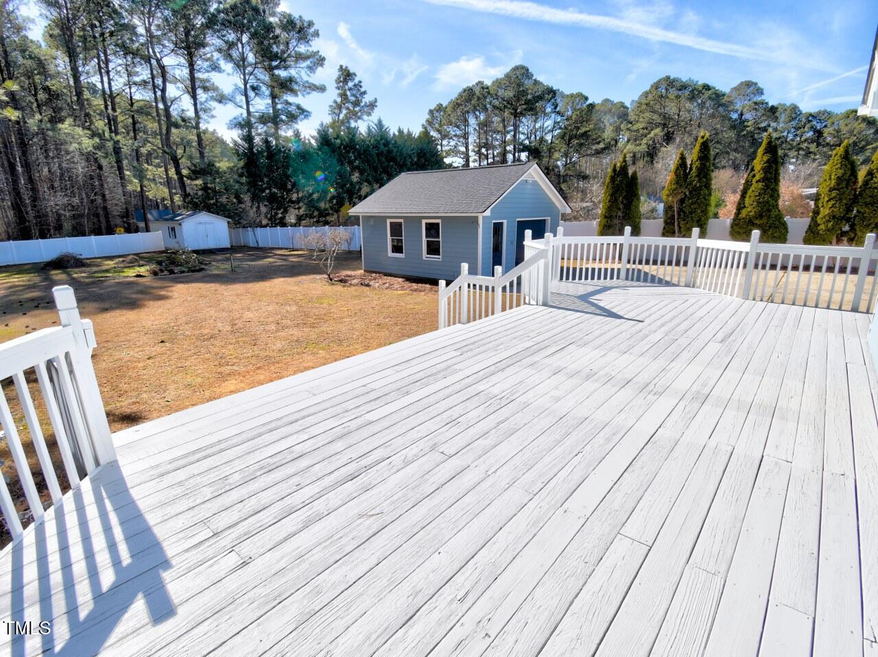 3217 Banks Road Property Photo 23