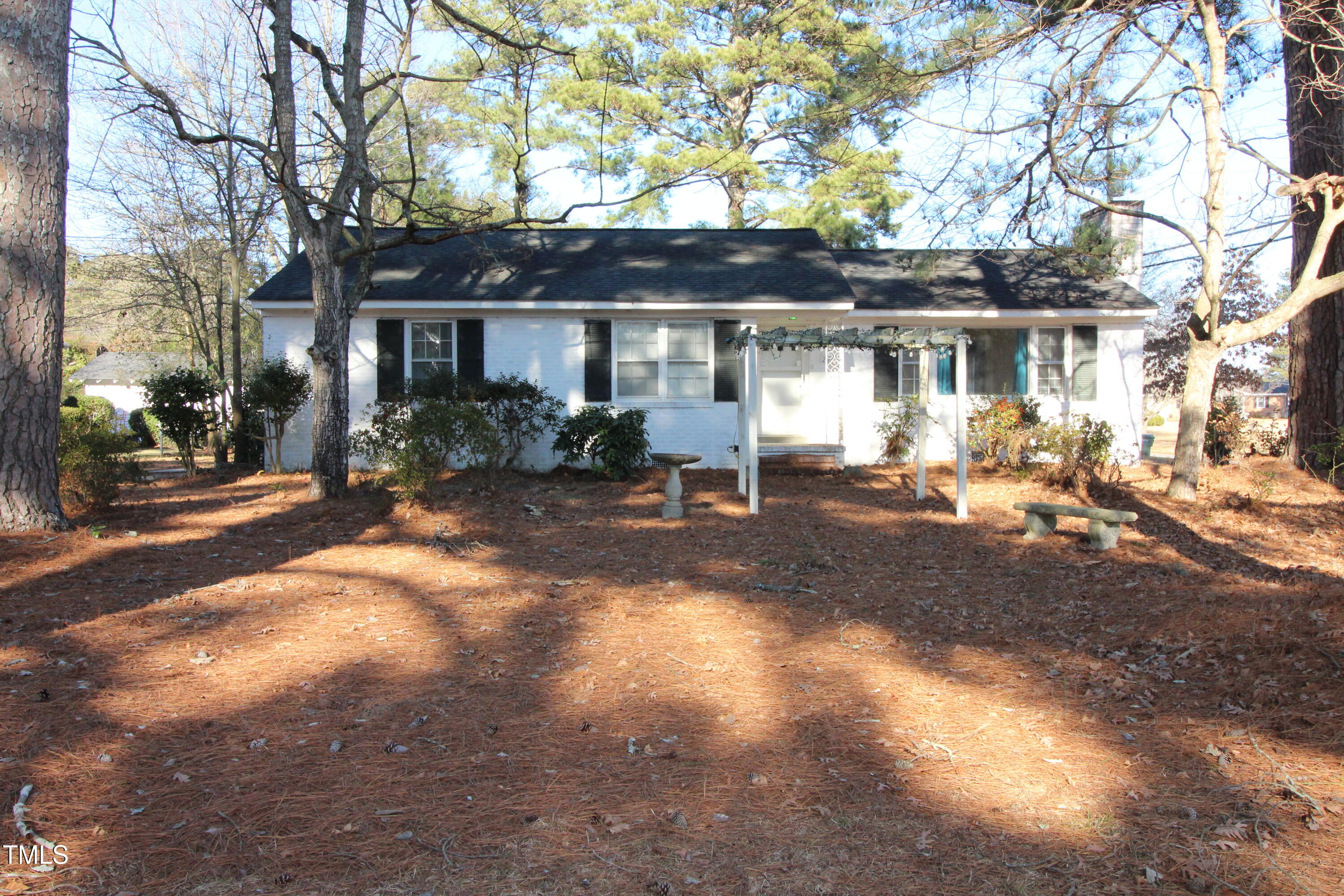 209 Barnes Street Property Photo