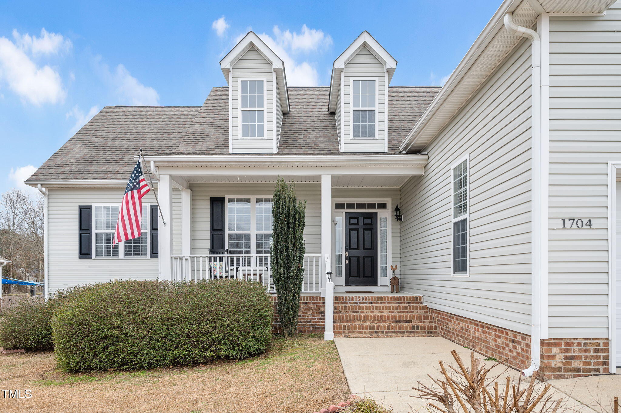 1704 Little Drake Avenue Property Photo 3