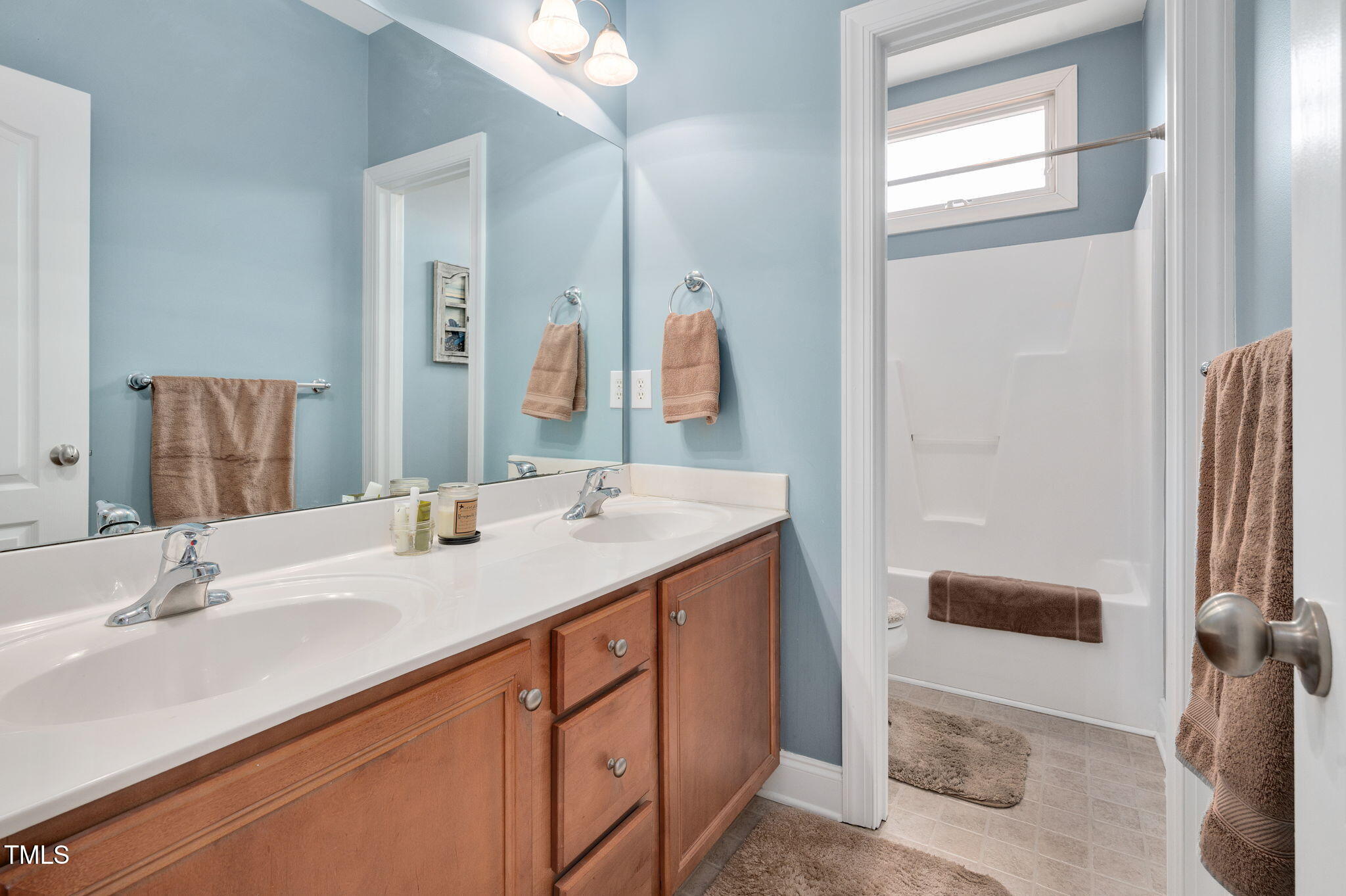 1704 Little Drake Avenue Property Photo 24