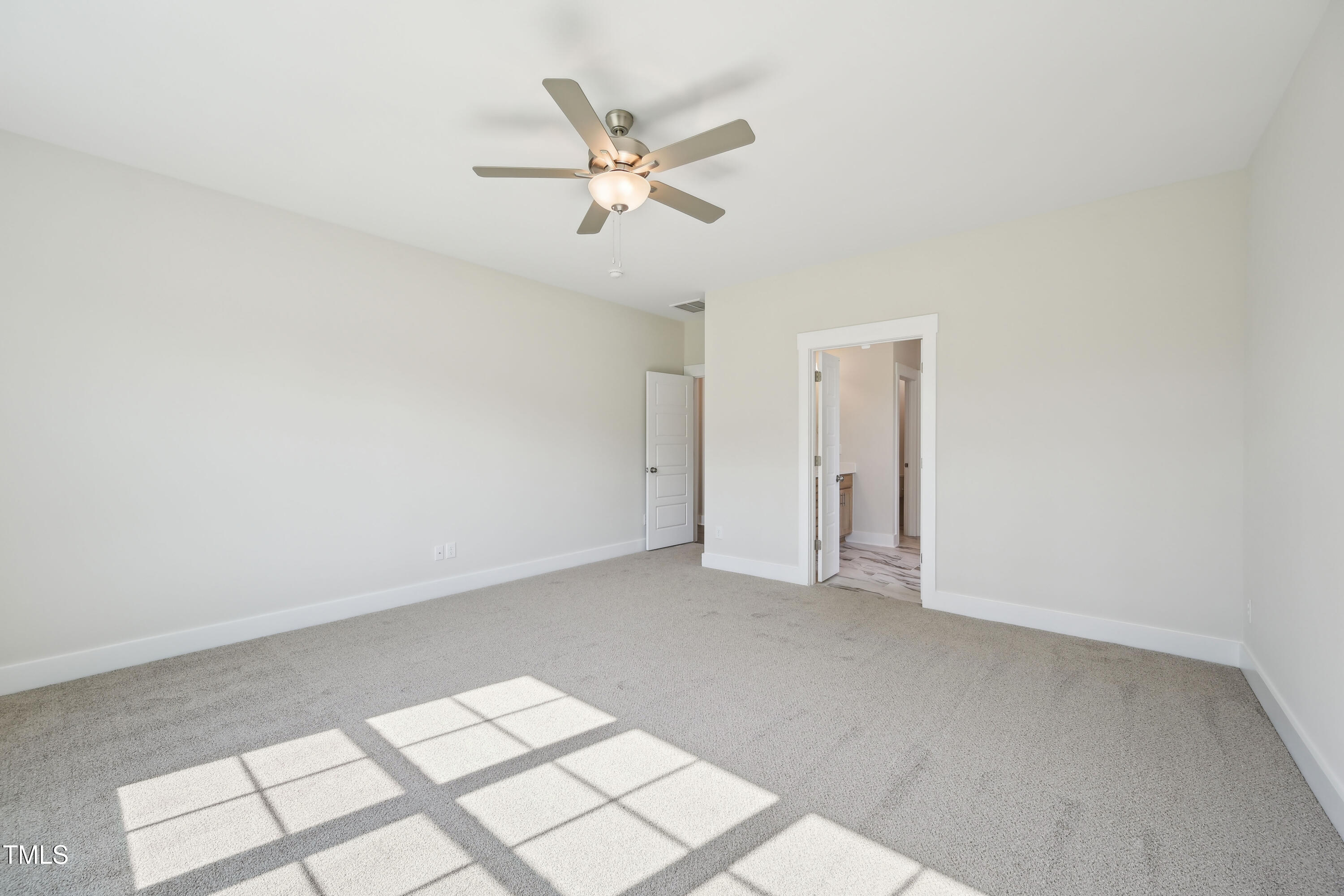35 Hewitt Wds Drive Property Photo 23