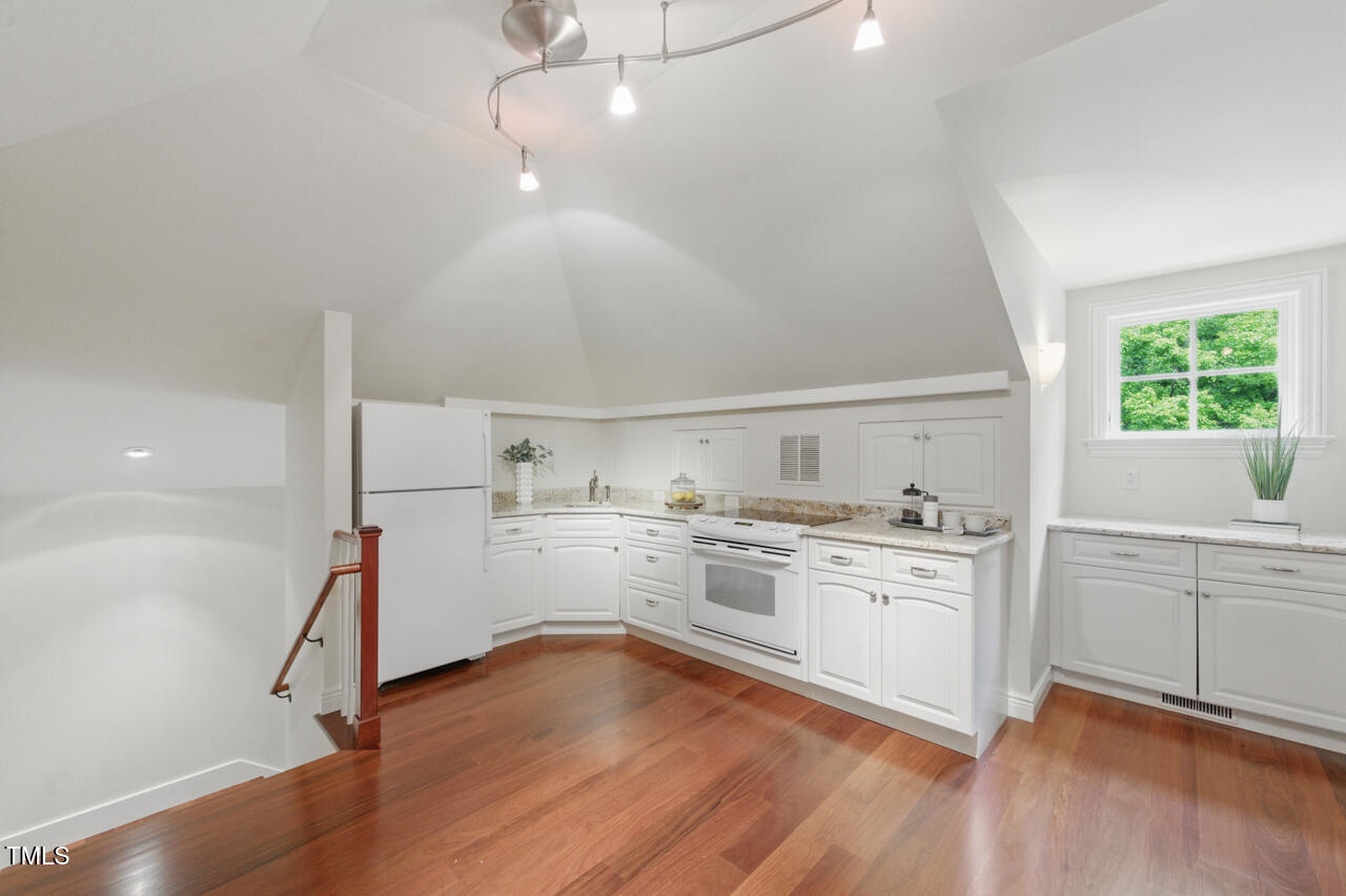 32602 Archdale Property Photo 74