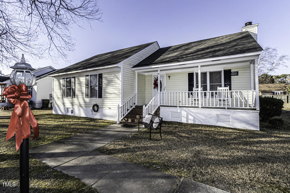 2410 Trull Street Sw Property Photo 2