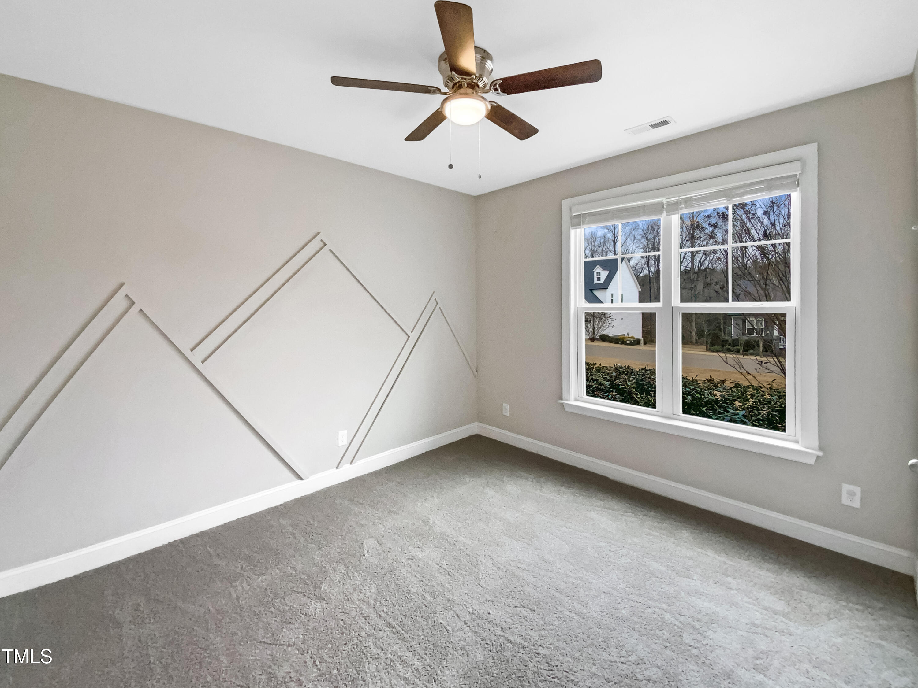 55 Oxer Drive Property Photo 5