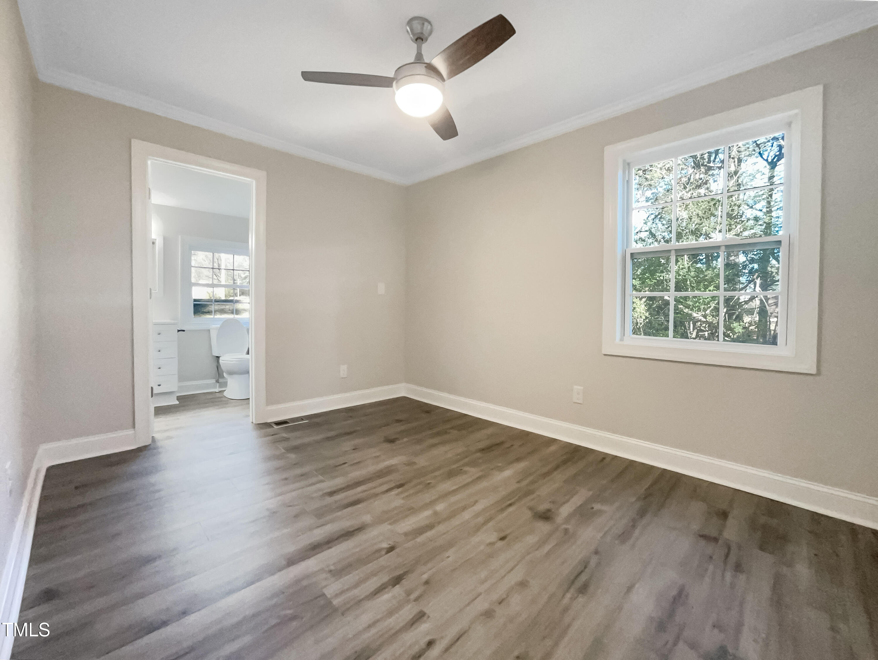 6307 Tryon Road Property Photo 11