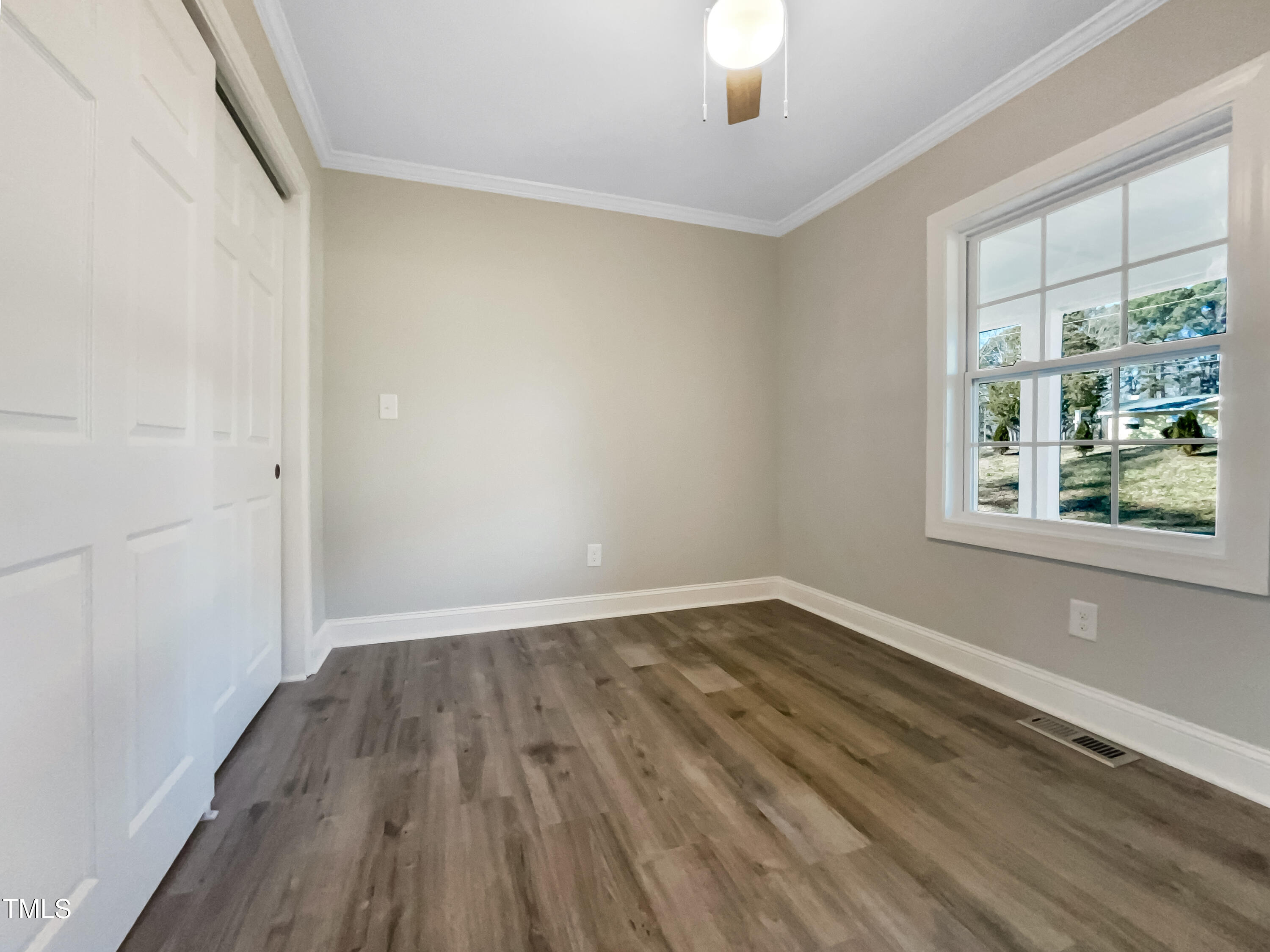 6307 Tryon Road Property Photo 14