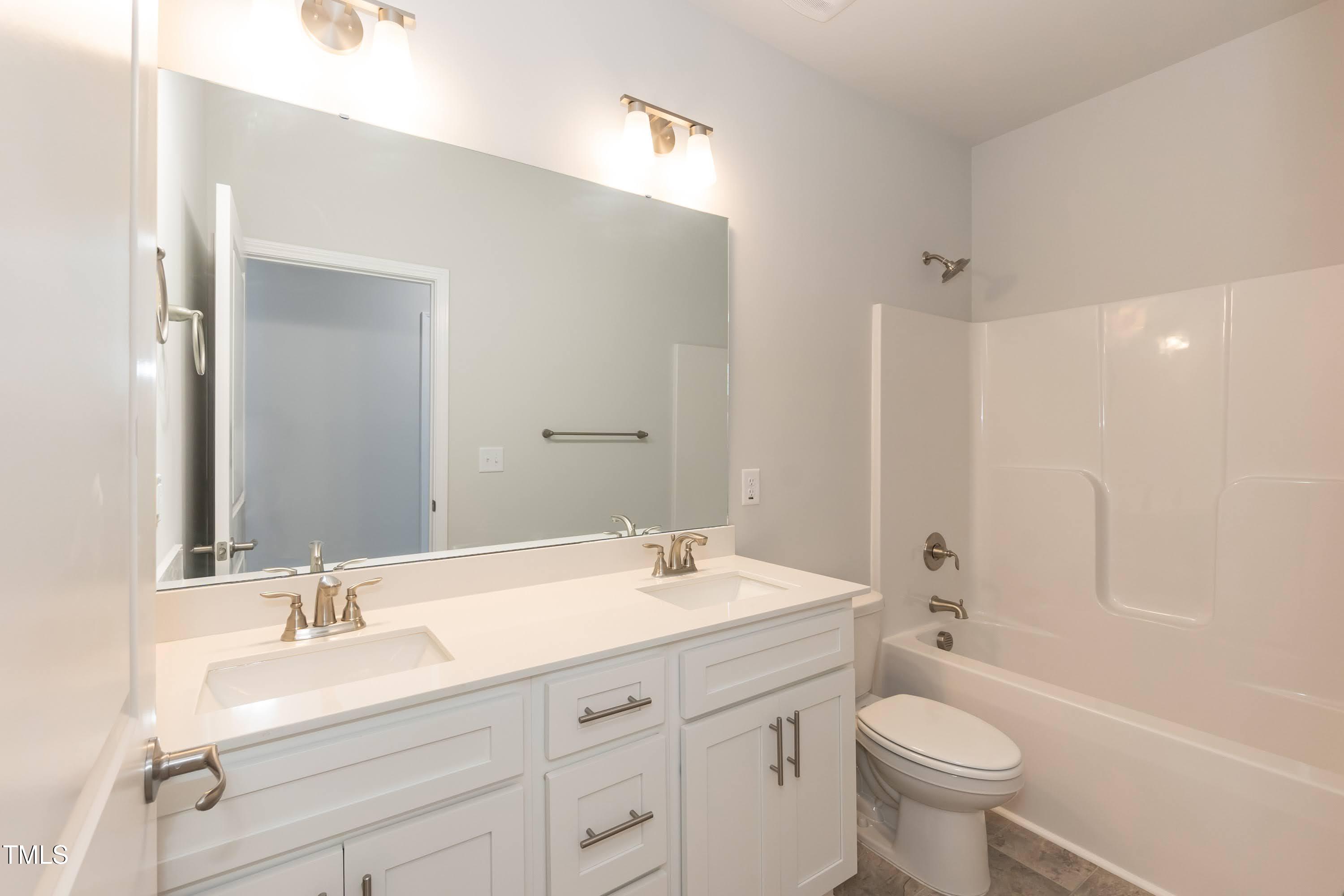 121 Northwood Drive Property Photo 26
