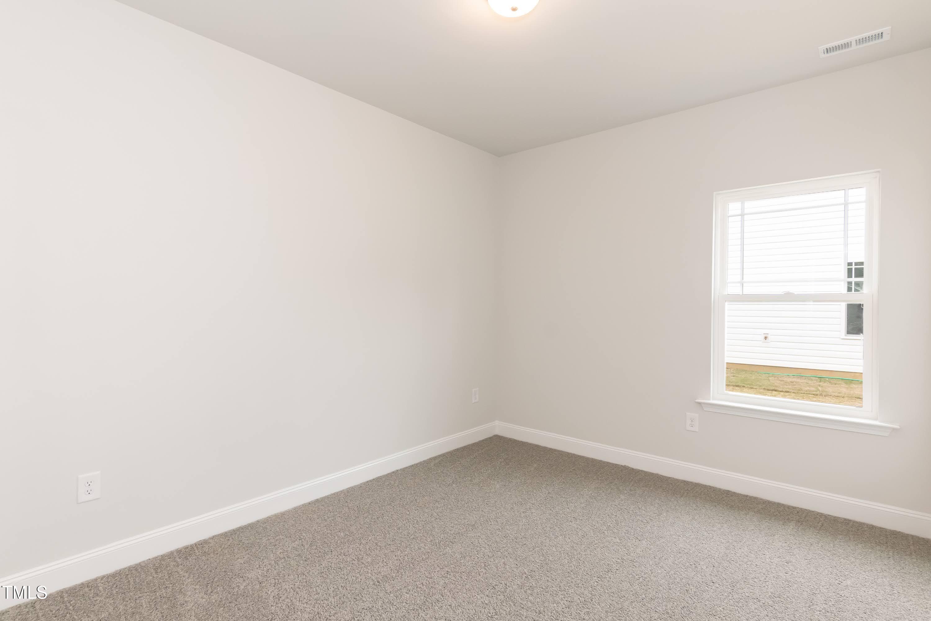 121 Northwood Drive Property Photo 27