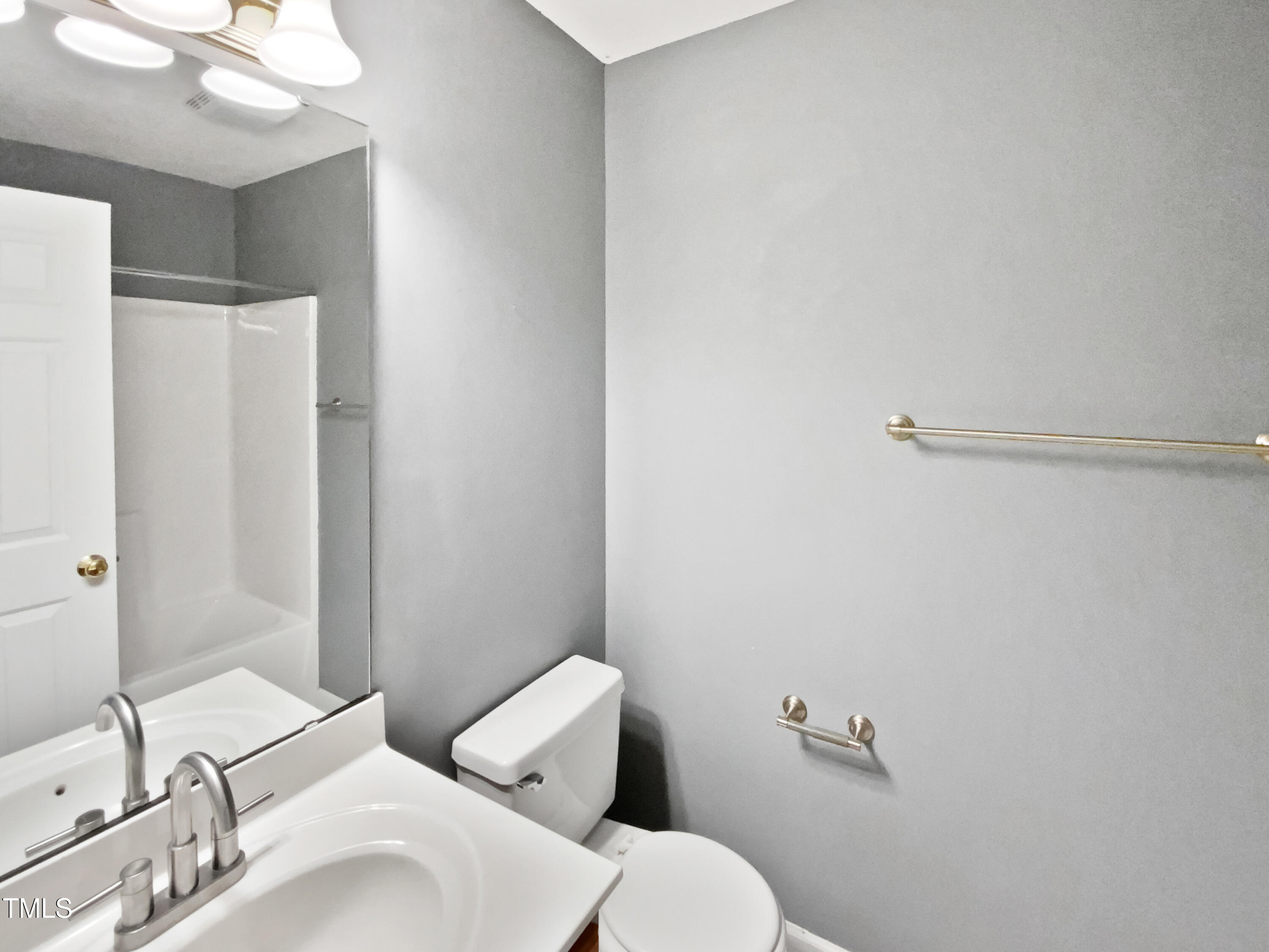 408 Froyle Court Property Photo 13