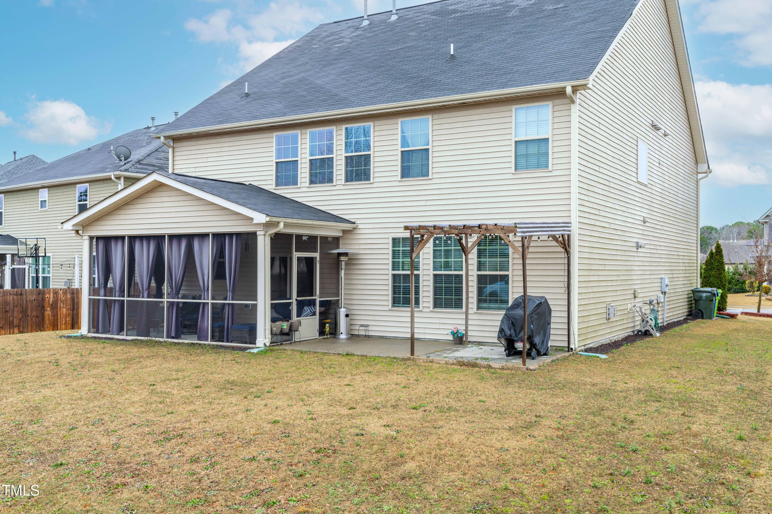 7584 Oakberry Drive Property Photo 42