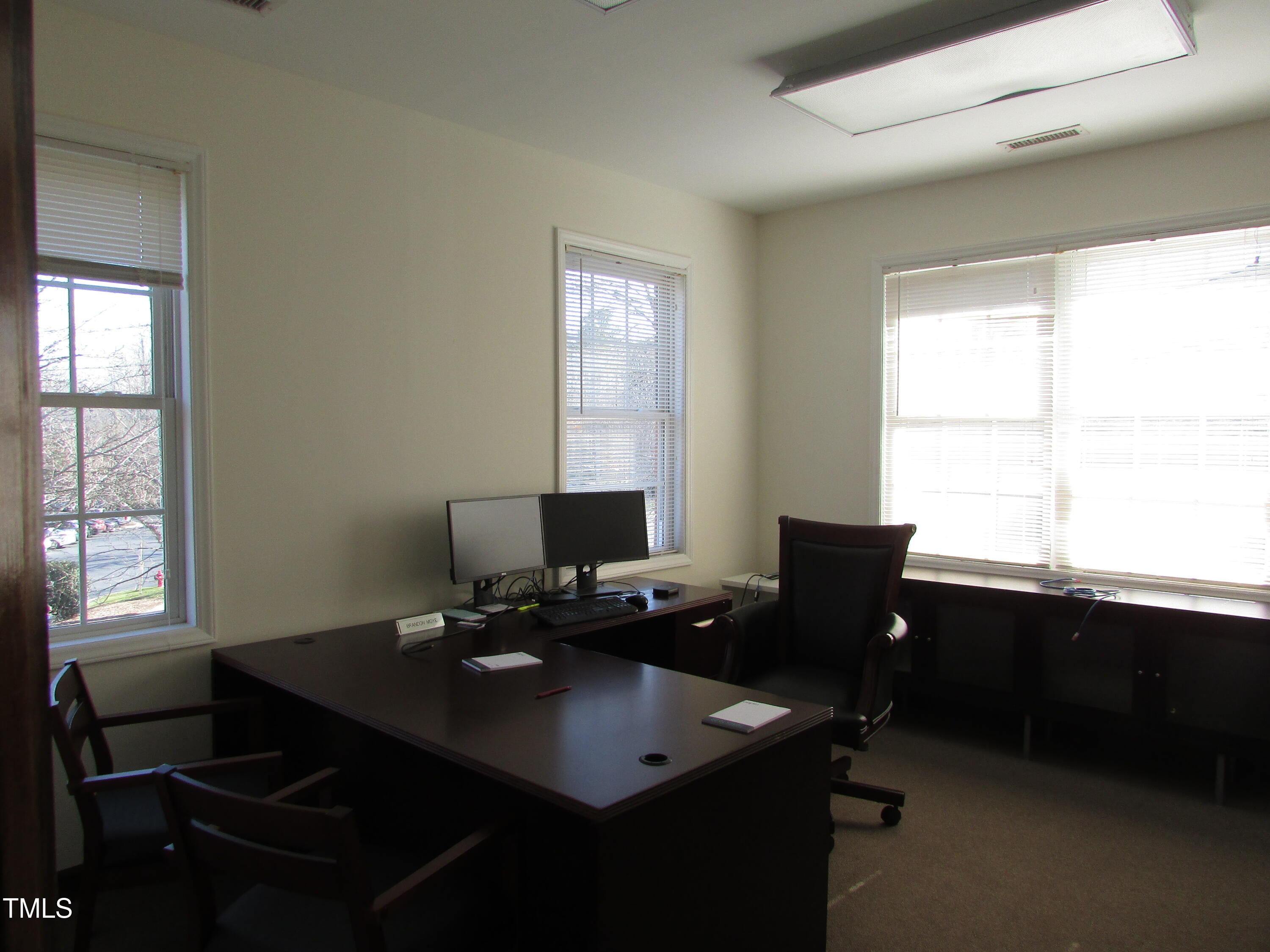 6 Consultant Place # 200 Property Photo 11