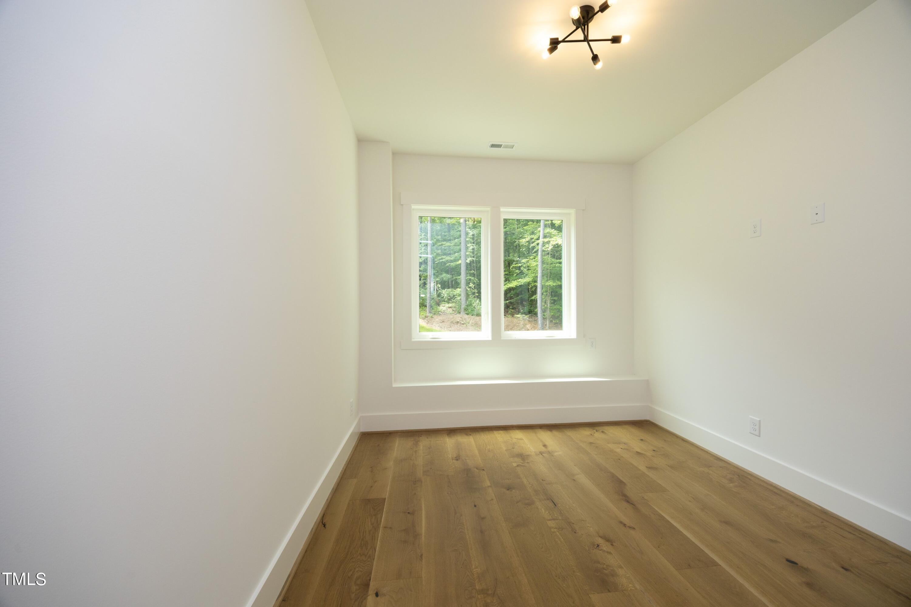 914 Ardmore Drive Property Photo 54