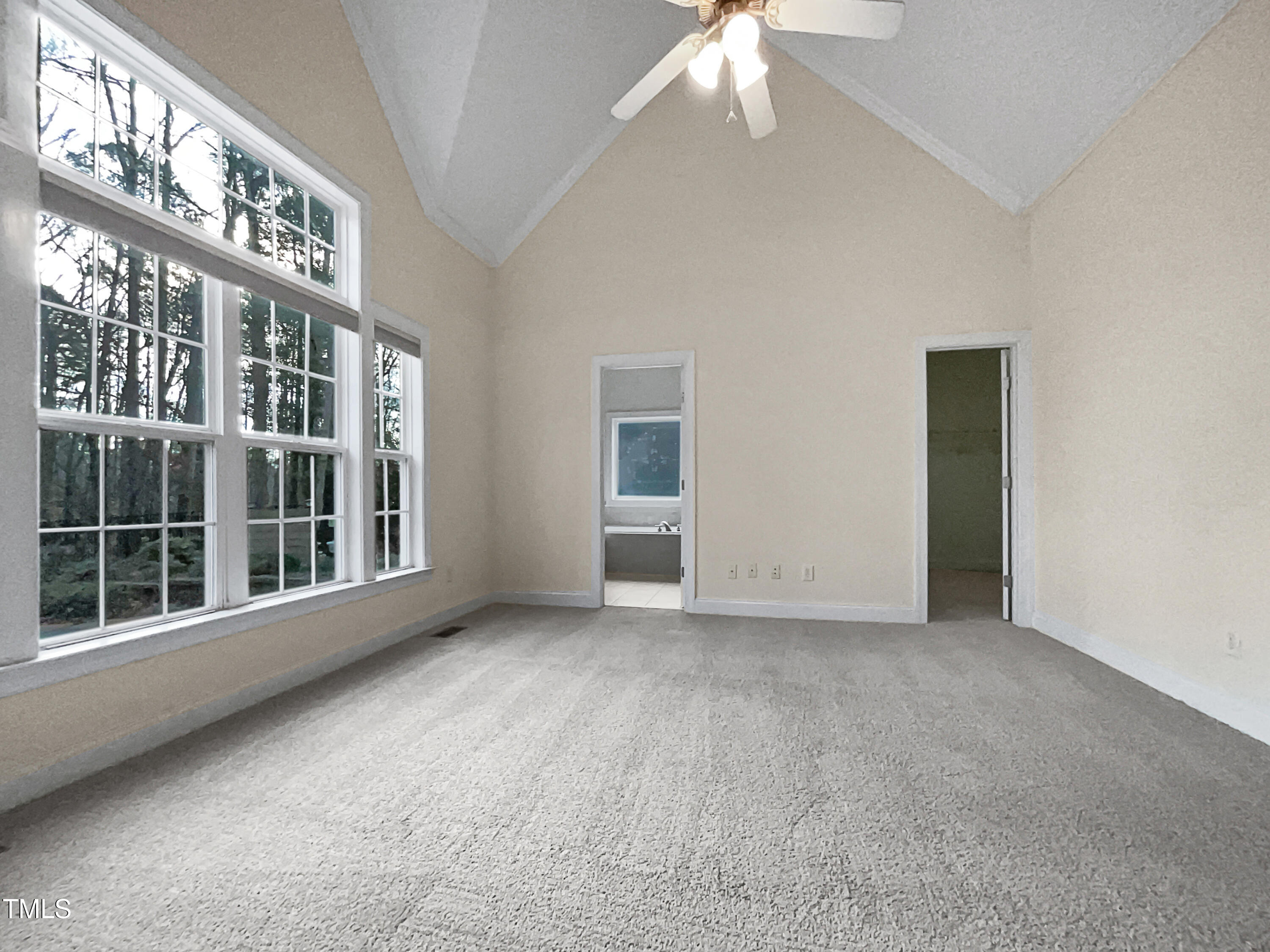 5621 Voorhees Lane Property Photo 12
