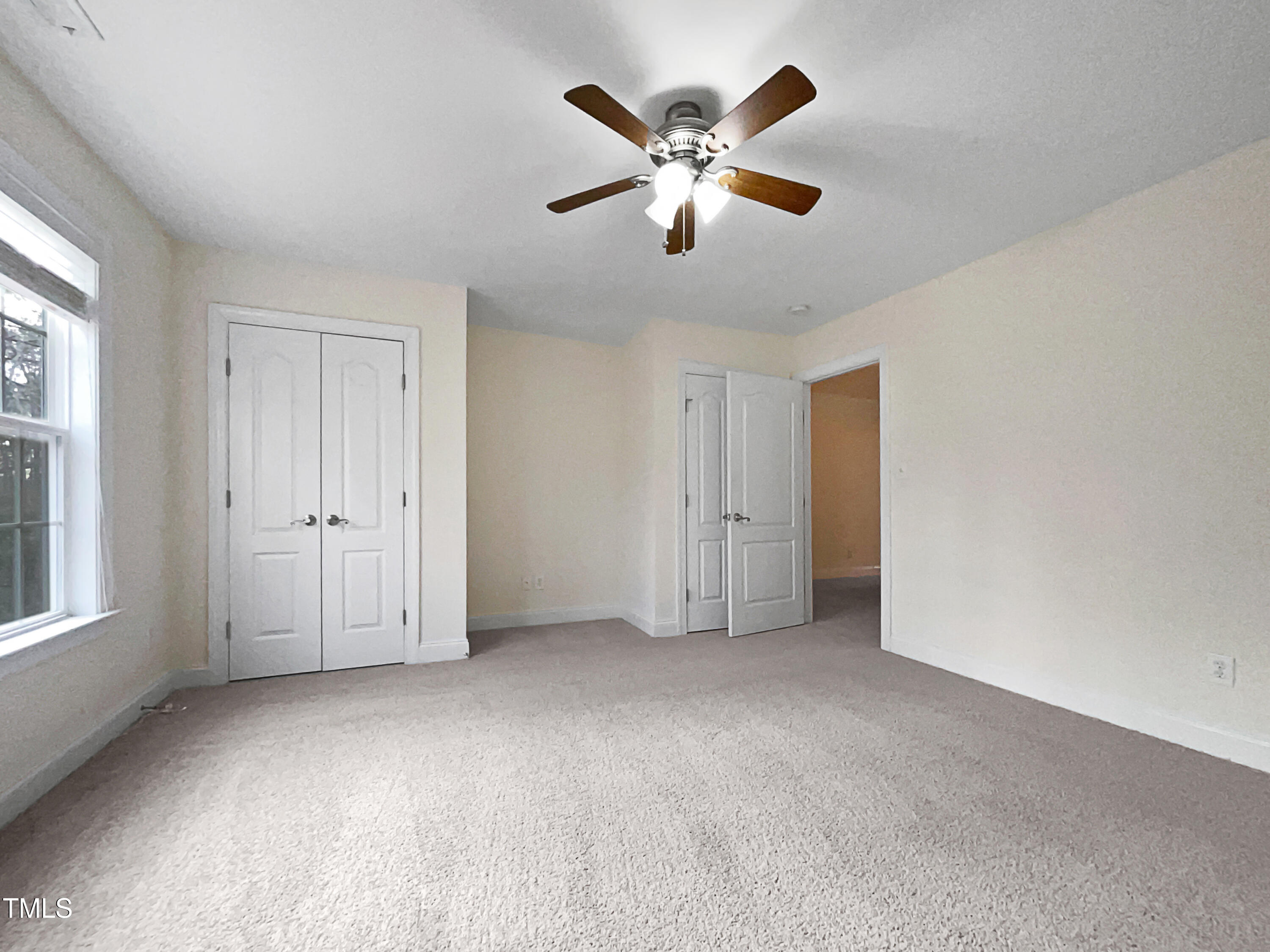 5621 Voorhees Lane Property Photo 13