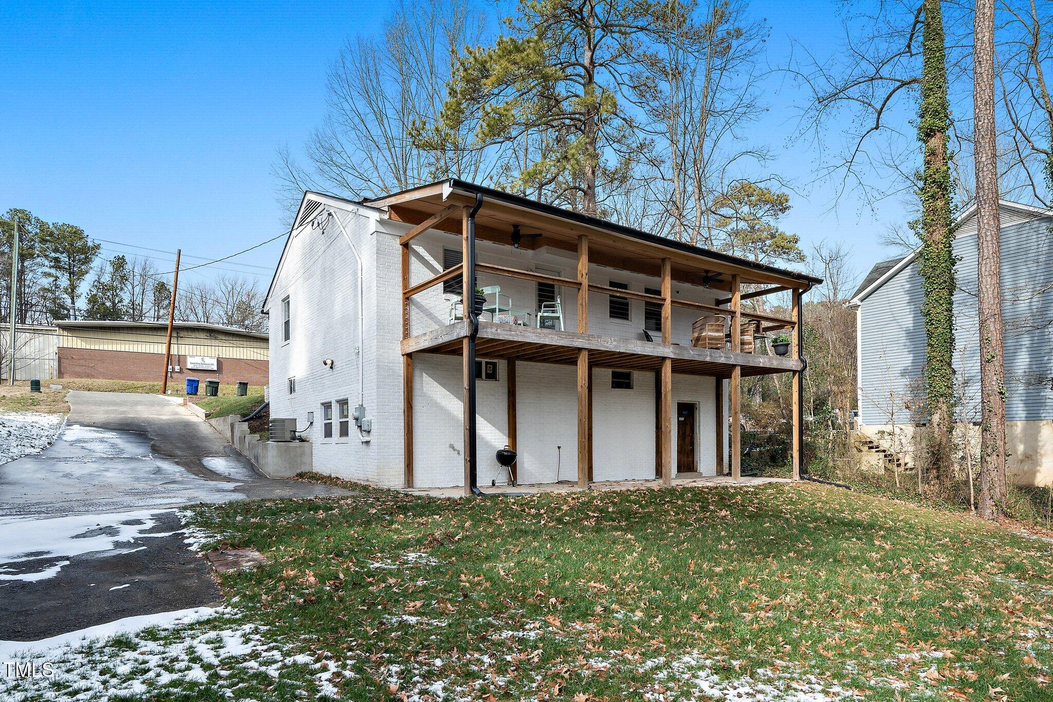 1128 E Geer Street Property Photo 21