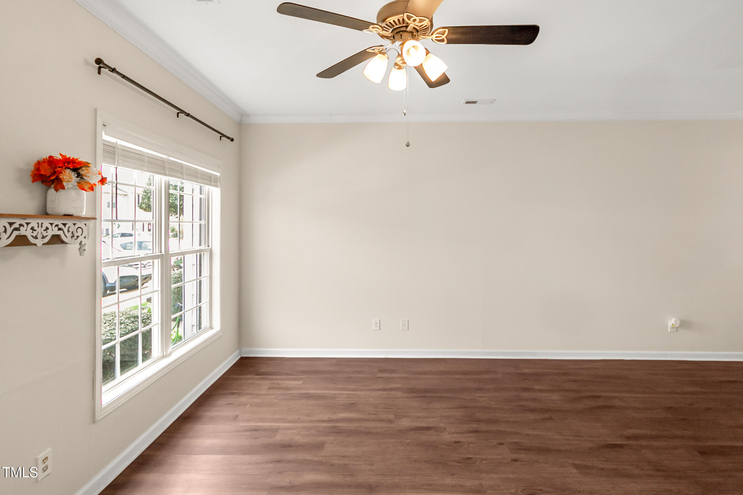 30 Cheltenham Drive Property Photo 3