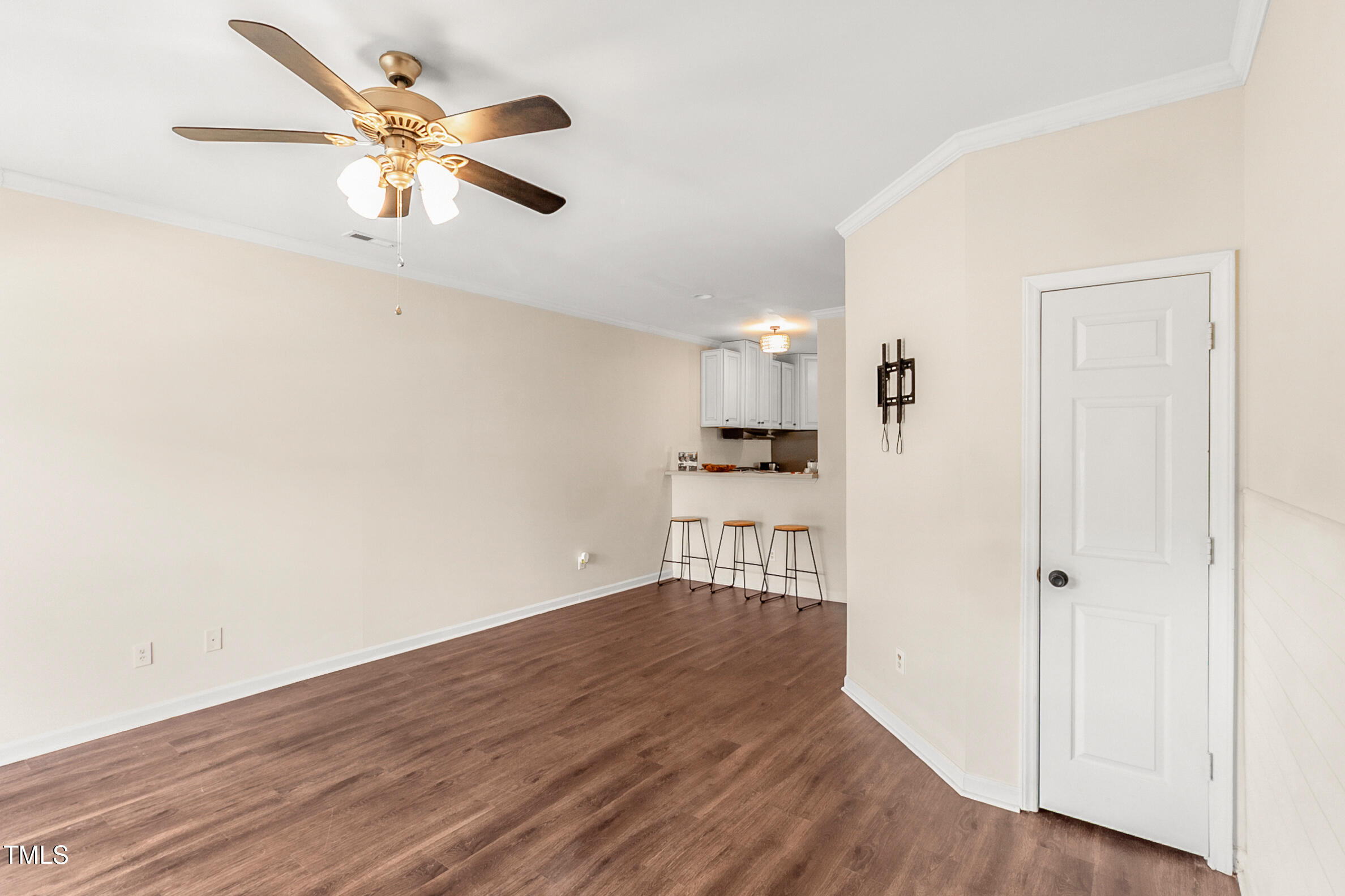 30 Cheltenham Drive Property Photo 5