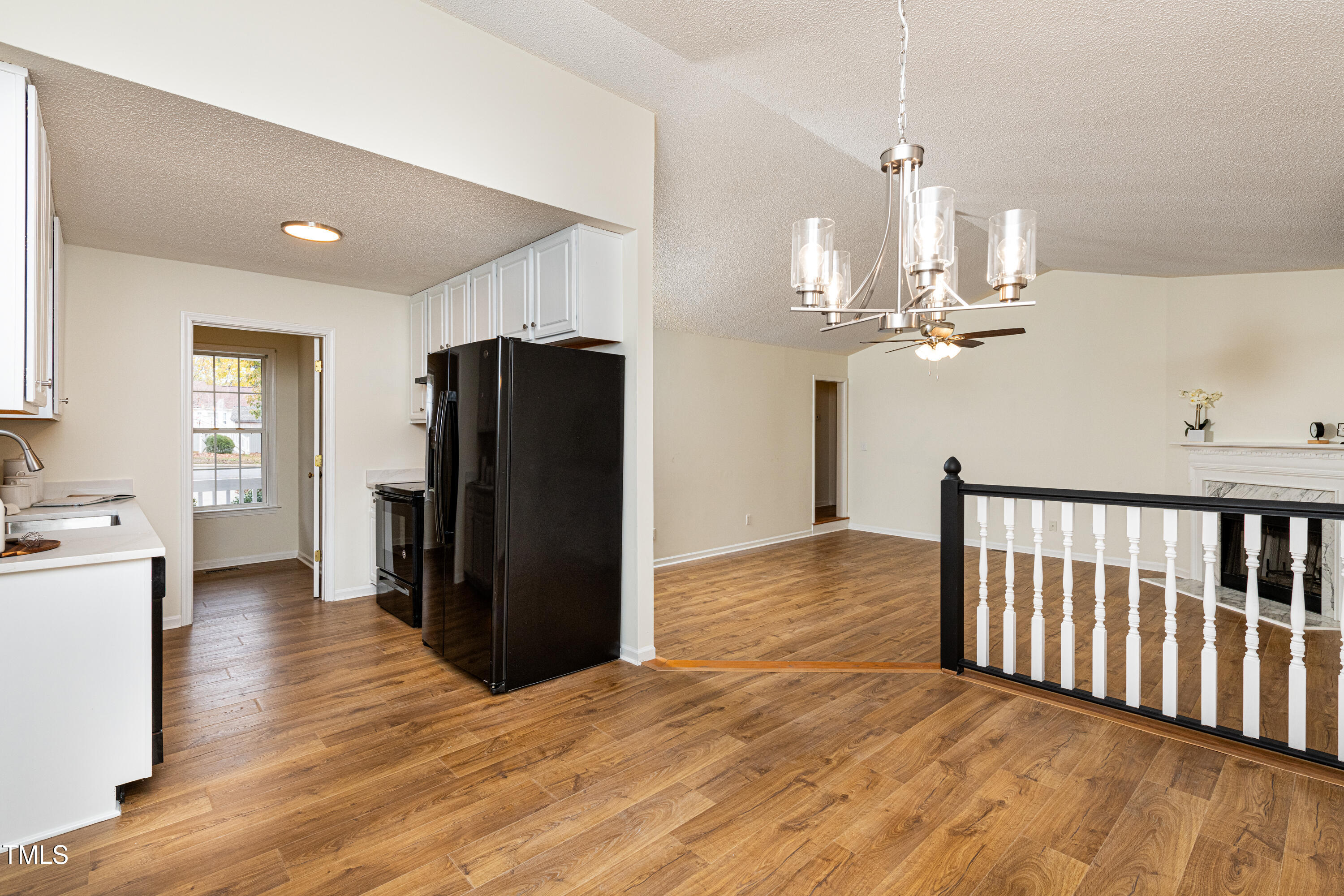 125 Havencrest Landing Property Photo 10