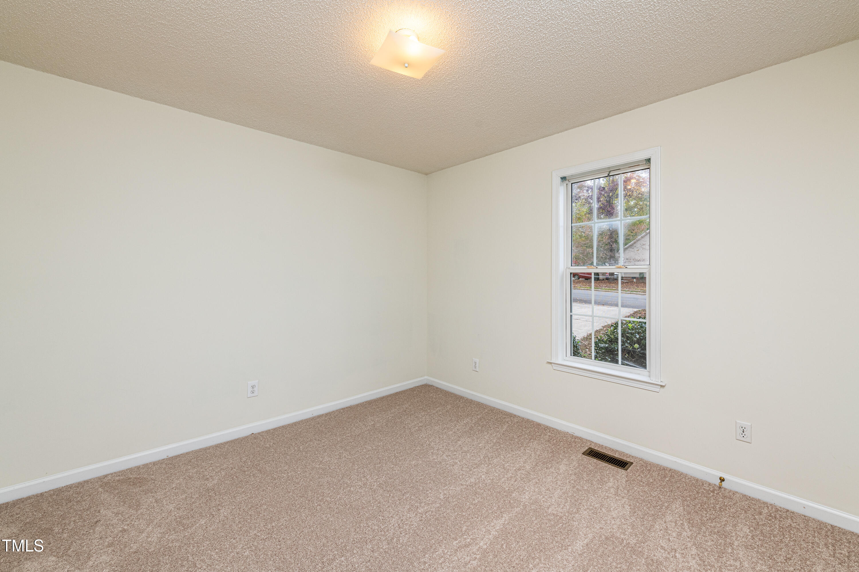 125 Havencrest Landing Property Photo 27