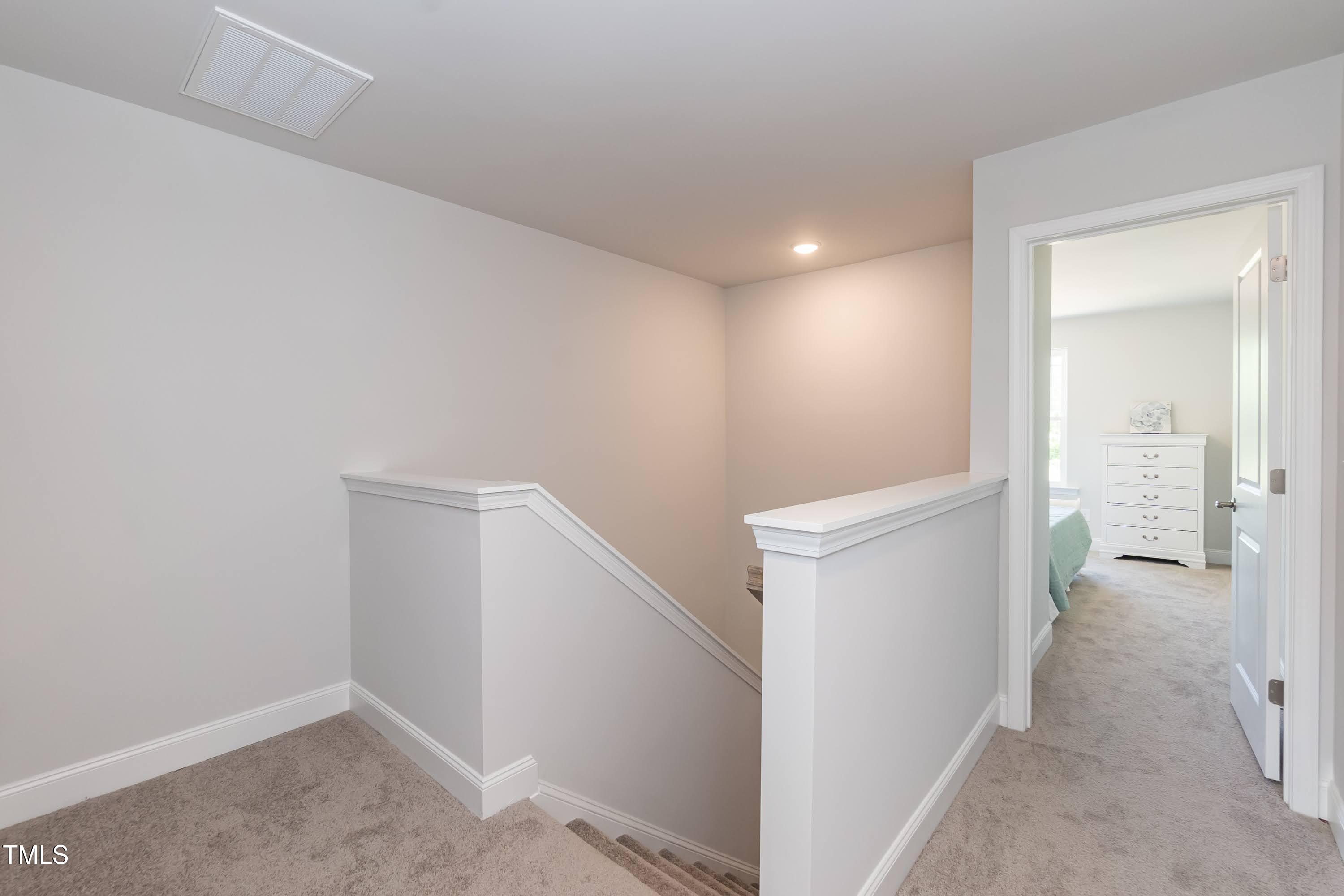111 Oxford Court Property Photo 28