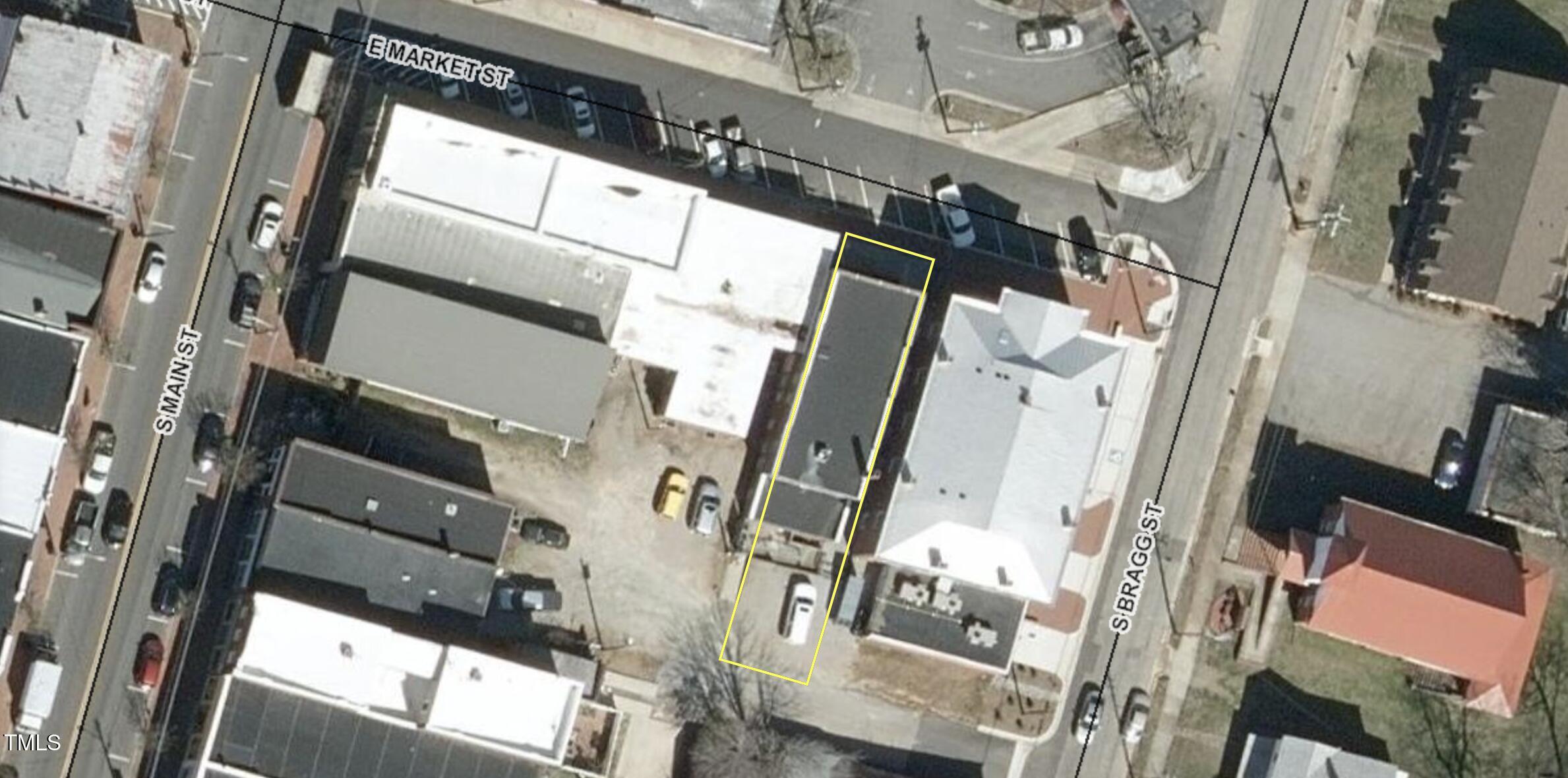 115 E Market Street Property Photo 20