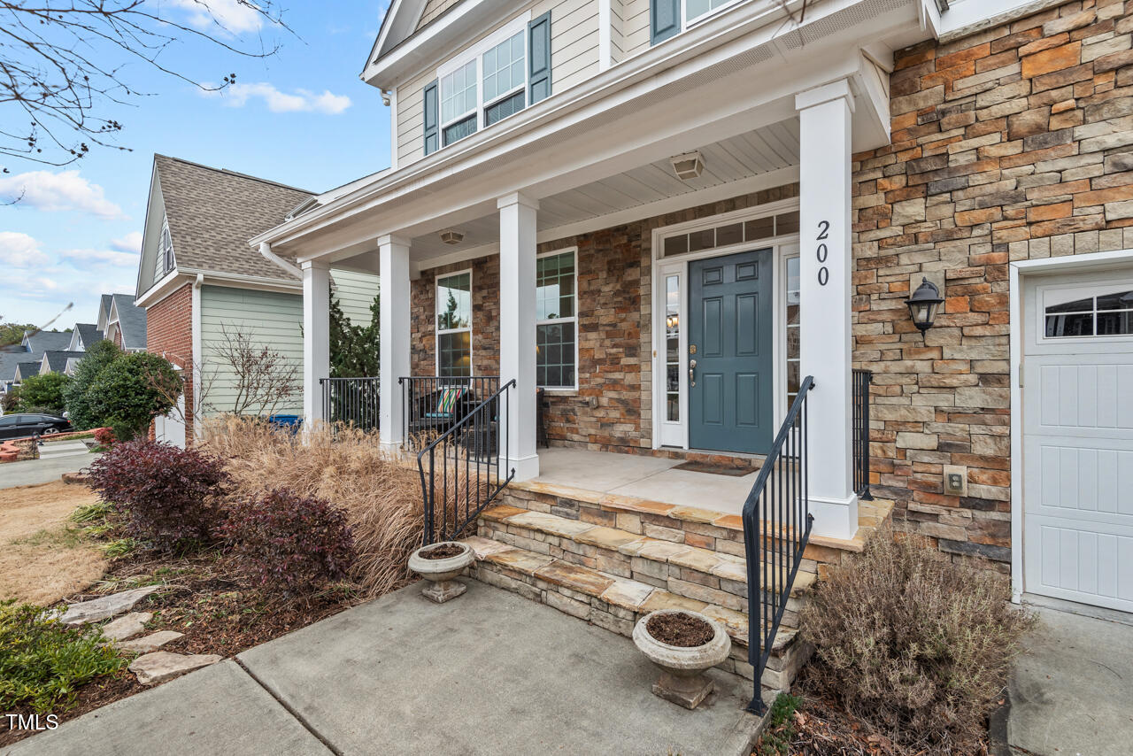 Ashton Hall Real Estate Listings Main Image