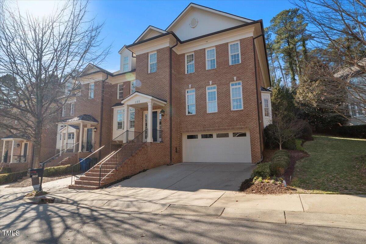 255 Penley Circle Property Photo 1