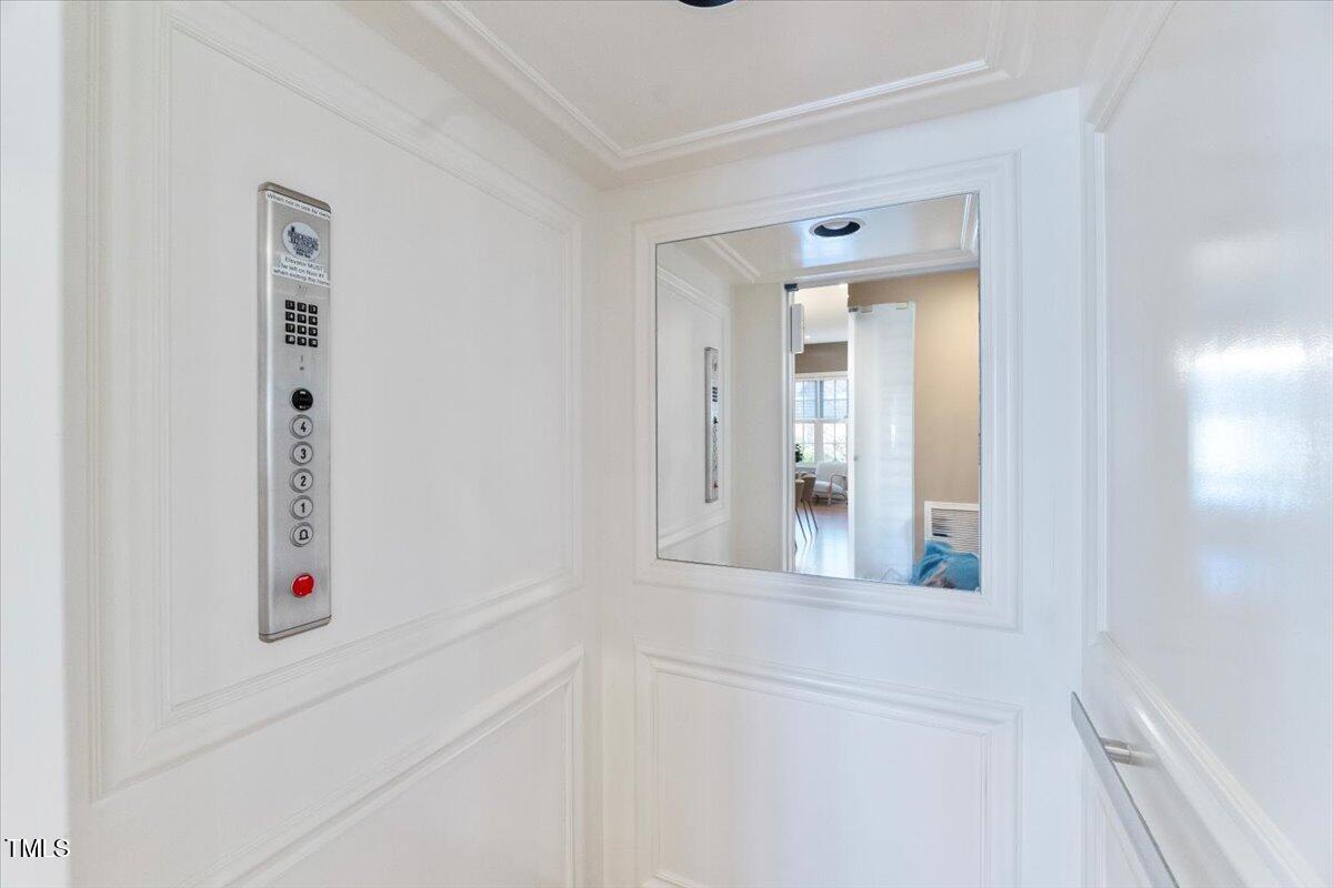 255 Penley Circle Property Photo 12