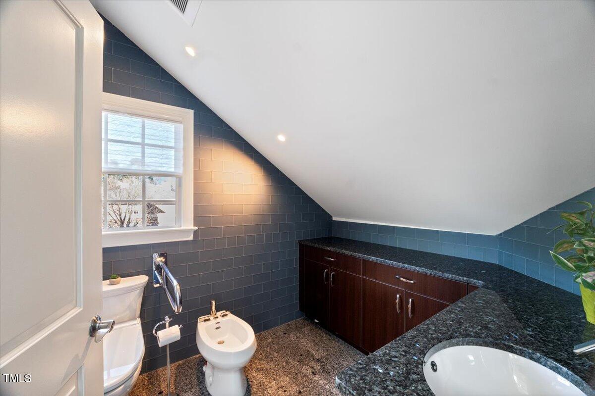 255 Penley Circle Property Photo 18