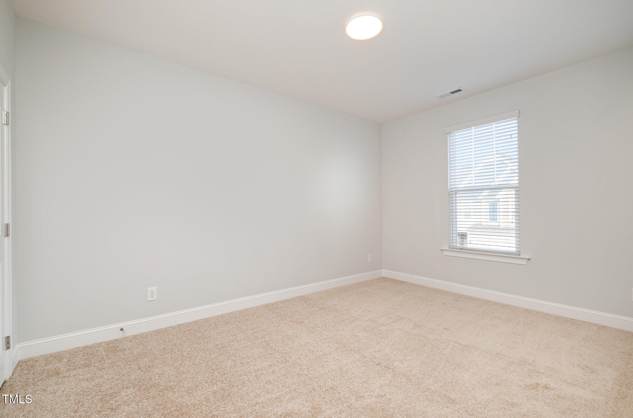 203 Shale Creek Drive Property Photo 23
