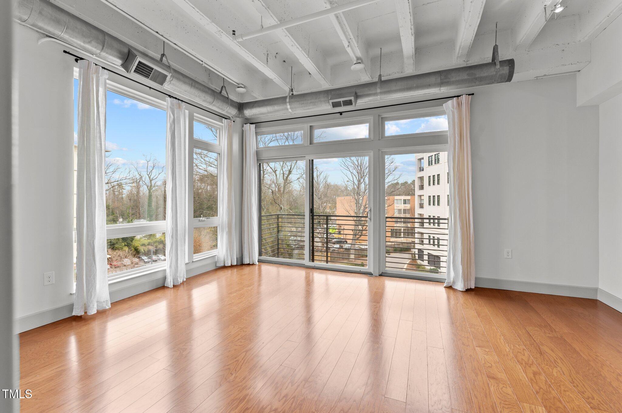 1300 St Marys Street # 404 Property Photo 24