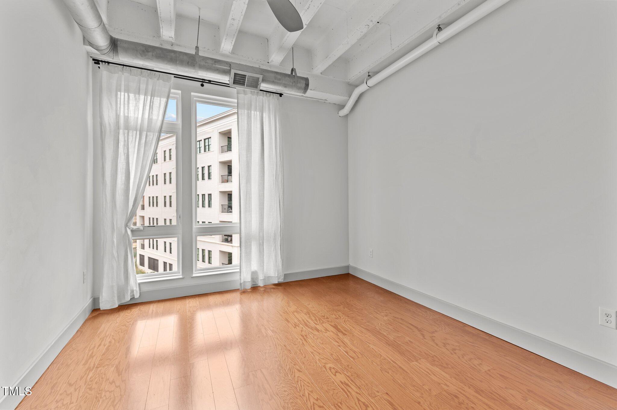 1300 St Marys Street # 404 Property Photo 26
