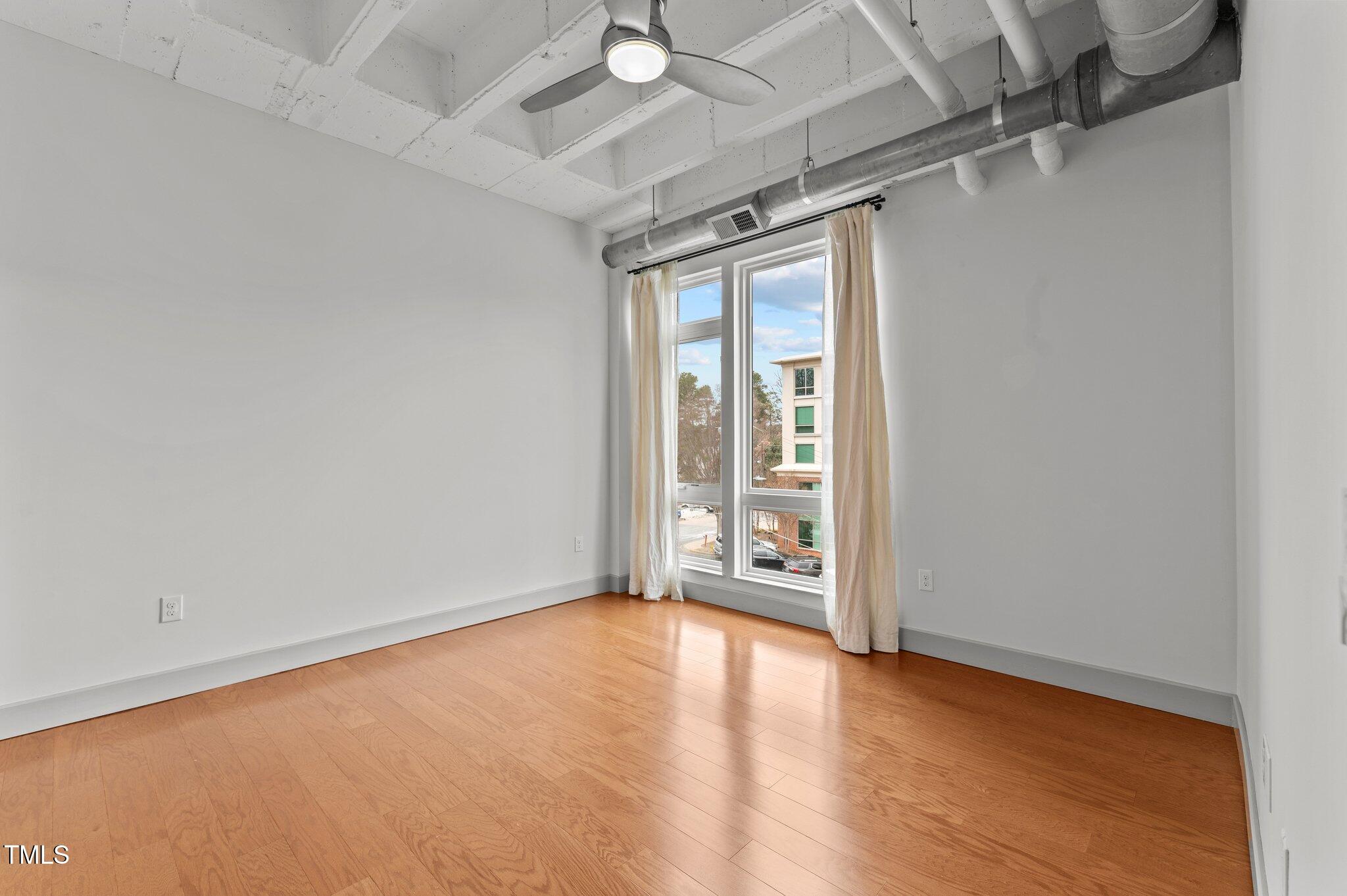 1300 St Marys Street # 404 Property Photo 33