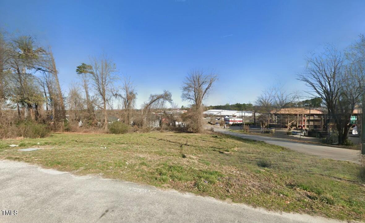 1201 Plainview Drive Property Photo 2