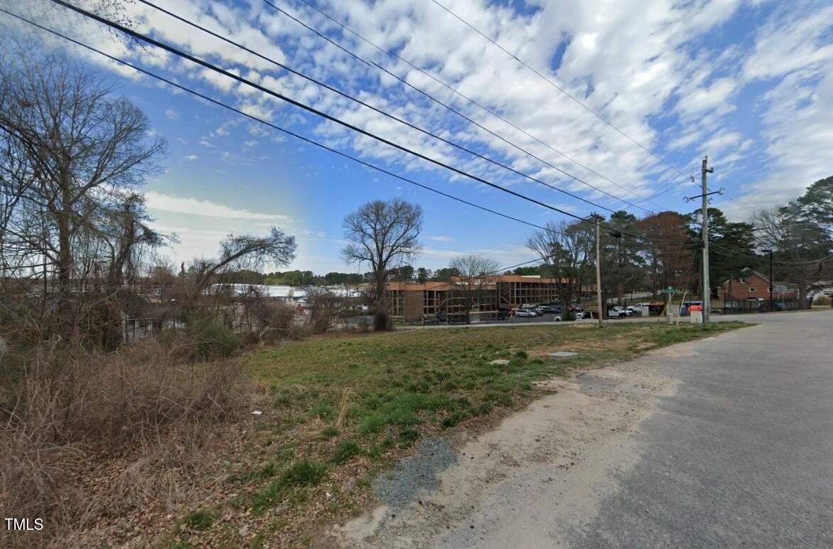 1201 Plainview Drive Property Photo 3